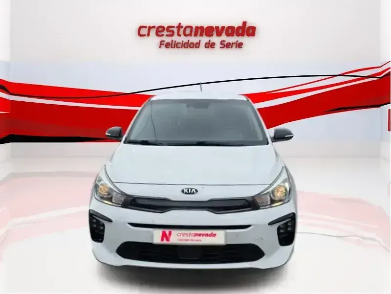 Usado Kia Rio GT-Line 101 CV (74 kW) 2018 Blanco