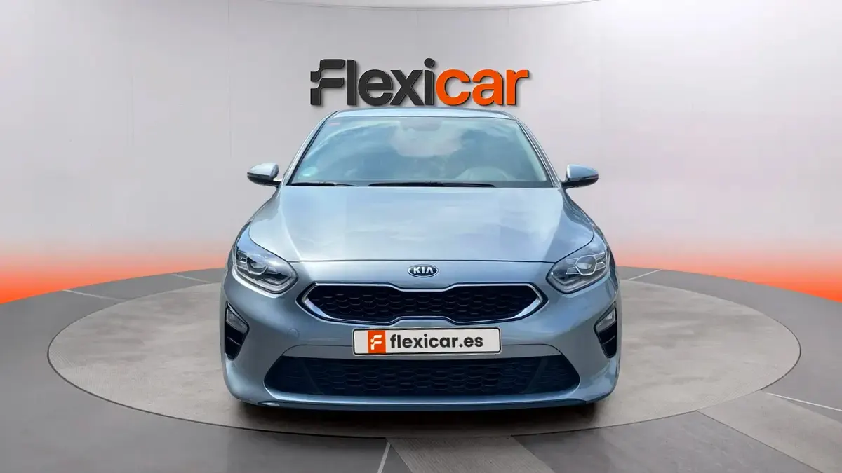 Usado Kia Ceed 120 CV (88 kW) 2021 Gris Utilitario