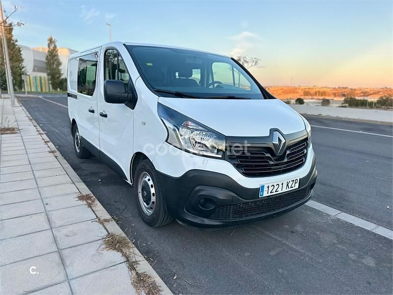 Blanco Usado 2019 Renault Trafic LIMITED Van | 26.990 € (Caro) - Imagen 1/4