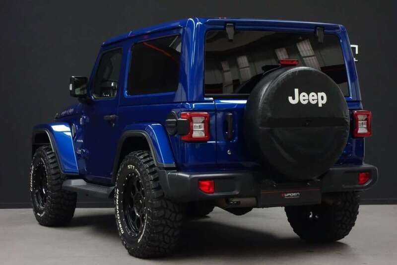 Usado Jeep Wrangler Sahara 268 CV (197 kW) 2019 Ocean blue SUV
