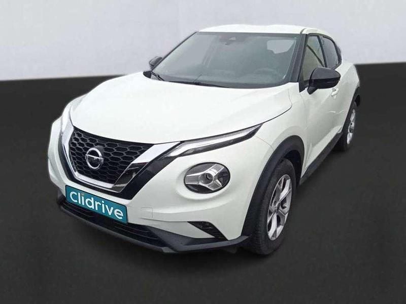 Usado Nissan Juke Acenta 114 HP (83 kW) 2022 Branco SUV