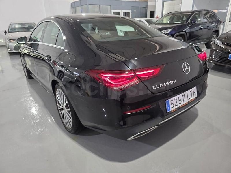 Usado Mercedes CLA220 Advantage 190 CV (139 kW) 2021 Negro Berlina