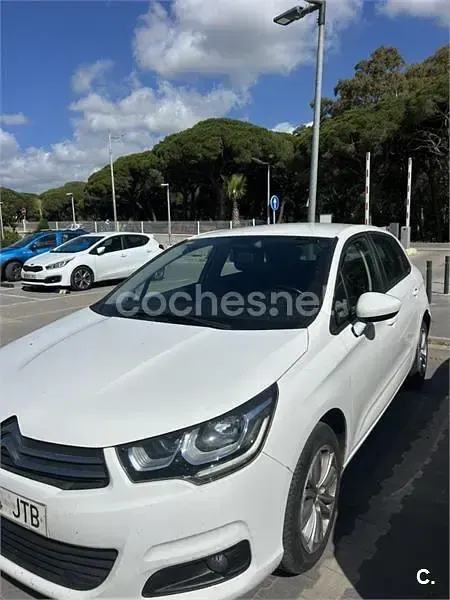 Usado Citroën C4 Live 110 HP (80 kW) 2016 Branco Sedan
