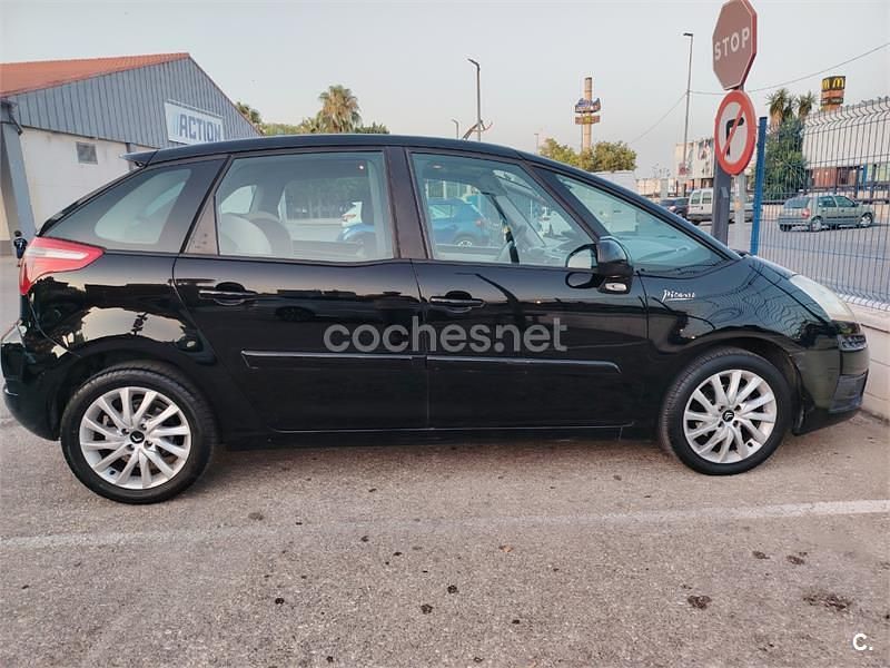 Usado Citroën C4 Picasso Exclusive 110 CV (80 kW) 2009 Negro Monovolumen