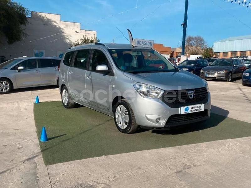 Gris / plata Usado 2017 Dacia Lodgy Lauréate Monovolumen | 9999 € (Precio justo) - Imagen 1/4