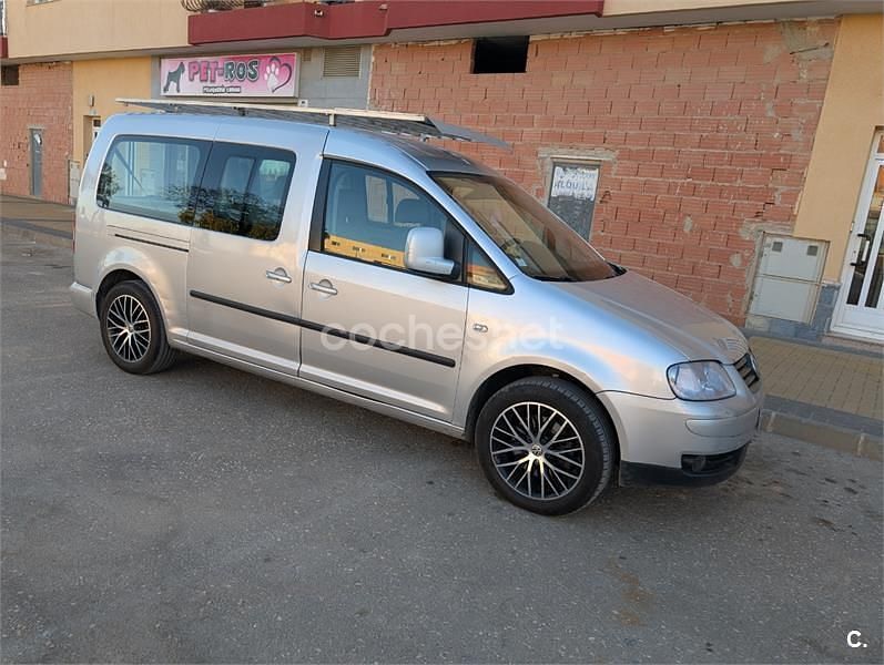 Usado VW Caddy Life 105 CV (77 kW) 2009 Negro Monovolumen
