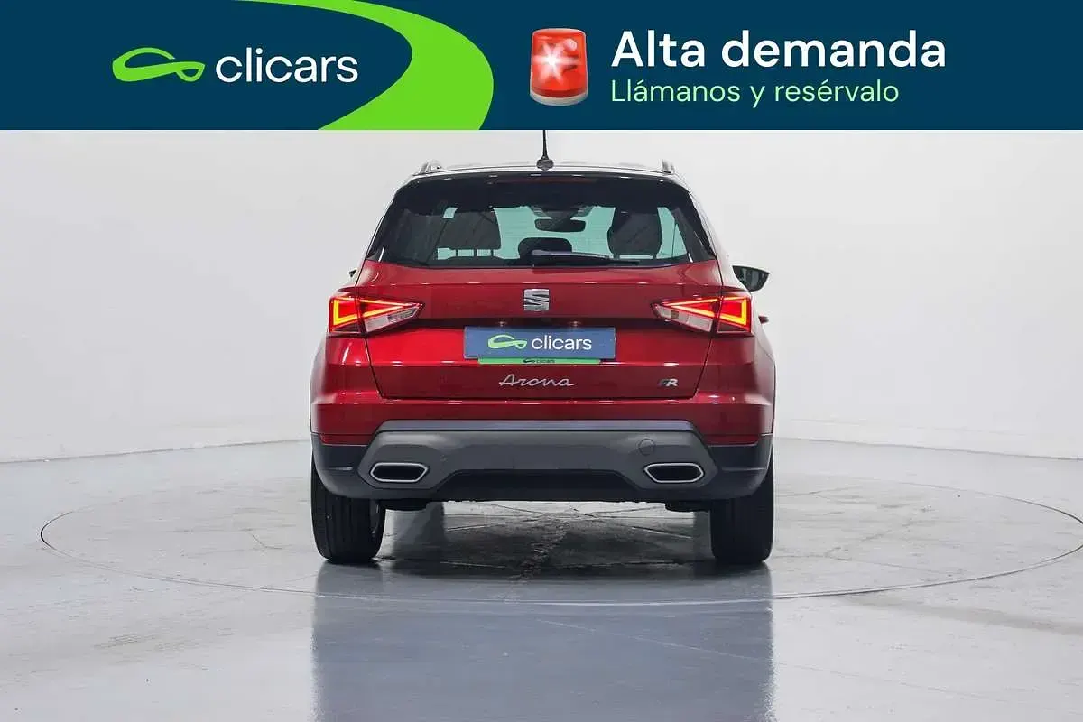 Usado Seat Arona FR 150 CV (110 kW) 2023 Rojo SUV