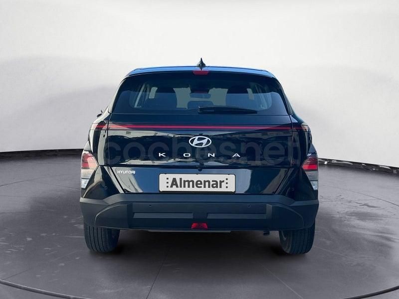 Usado Hyundai Kona 100 CV (73 kW) 2025 Negro SUV