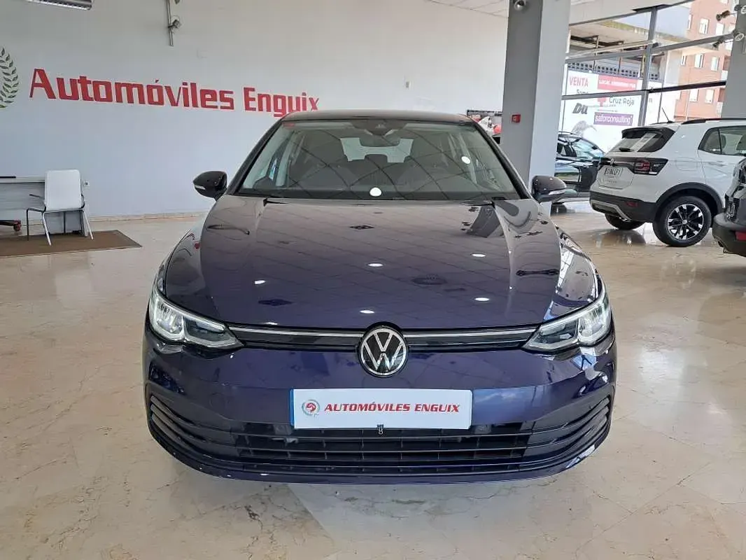 Usado VW Golf VIII Life 150 CV (110 kW) 2022 Azul Utilitario