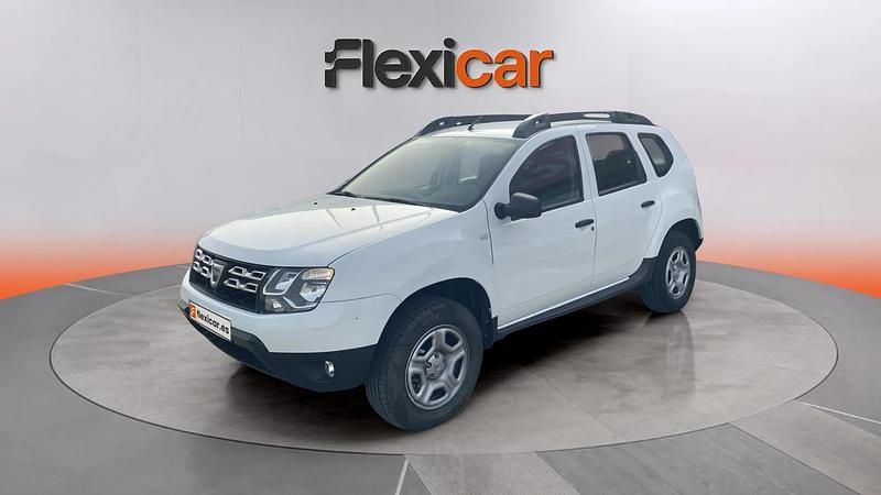 Usado Dacia Duster Acces 115 CV (84 kW) 2018 Blanco SUV
