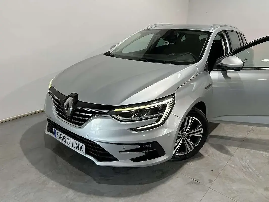 Occasion Renault Mégane IV Zen 140 PK (102 kW) 2021 Zilver Hatchback