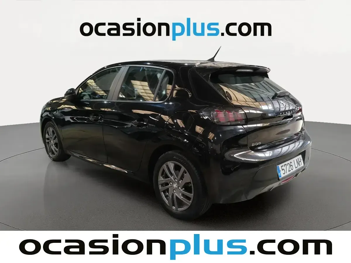 Usado Peugeot 208 Active 100 CV (73 kW) 2021 Negro Utilitario
