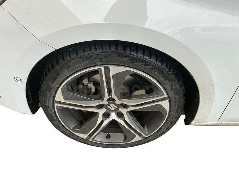 Usado Seat Leon FR 150 CV (110 kW) 2021 Blanco Berlina