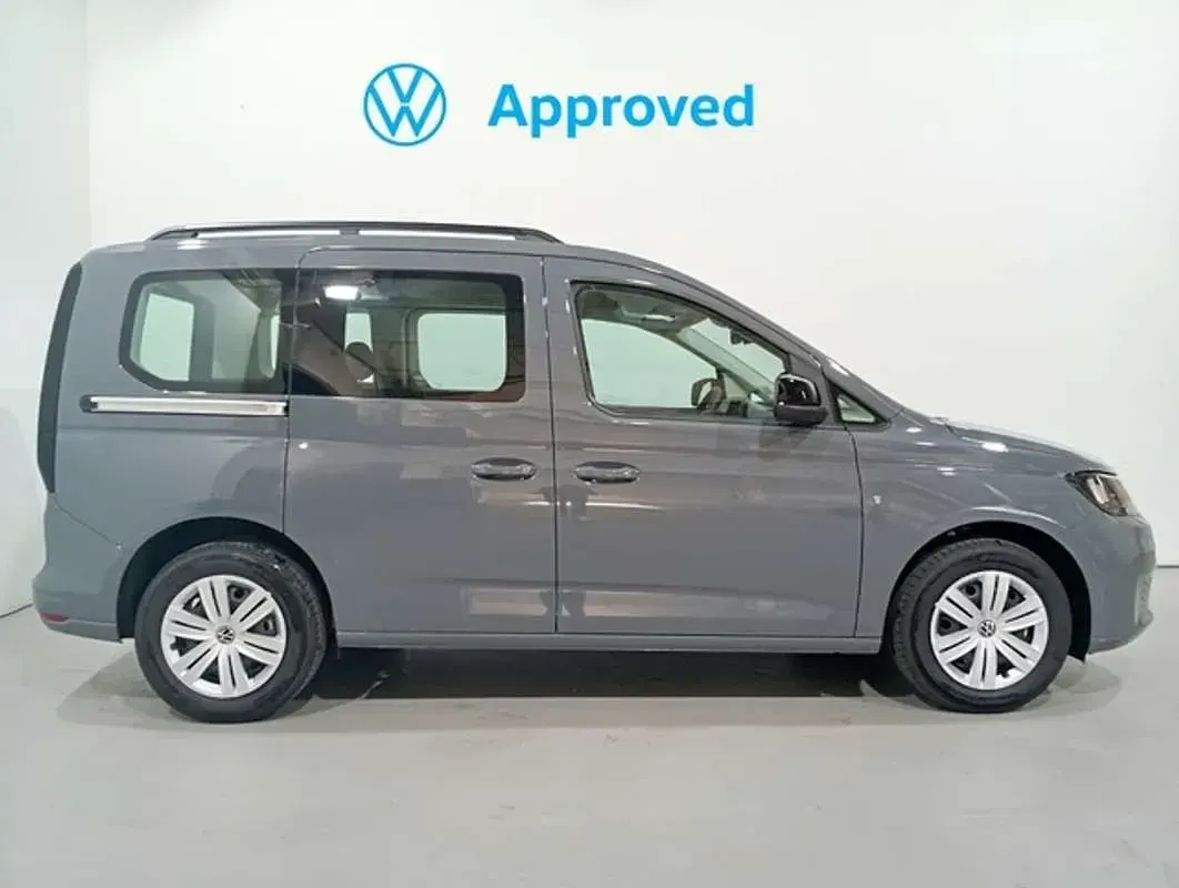 Usado VW Caddy 116 CV (85 kW) 2026 Gris Monovolumen