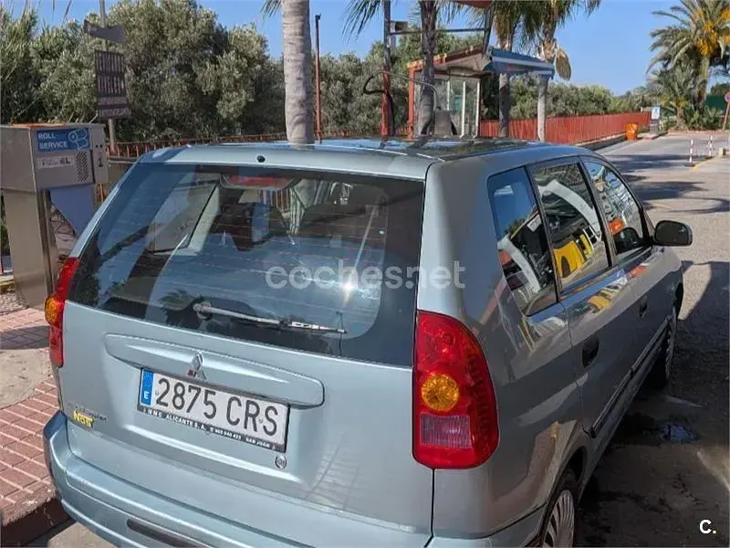Usado Mitsubishi Space Star 82 CV (60 kW) 2004 Azul Monovolumen
