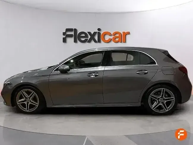 Usado Mercedes A220 190 CV (139 kW) 2024 Gris