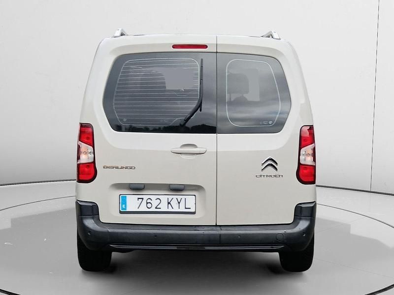 Usado Citroën Berlingo Feel 131 CV (96 kW) 2019 Gris Monovolumen