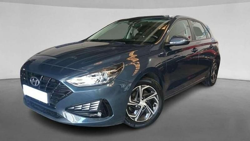 Azul Usado 2022 Hyundai i30 Berlina | 14.790 € (Super precio) - Imagen 1/4