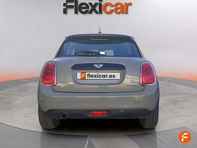 Usado Mini Cooper 136 CV (100 kW) 2017 Gris Utilitario