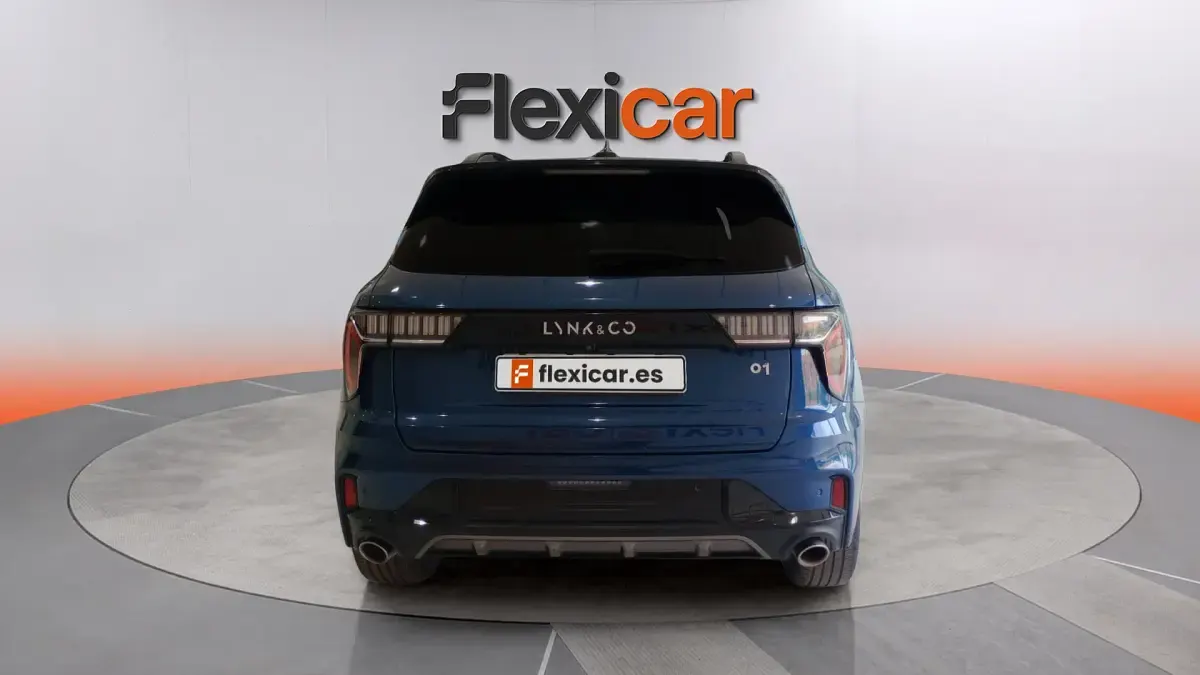 Usado Lynk & Co 01 261 CV (191 kW) 2023 Azul SUV