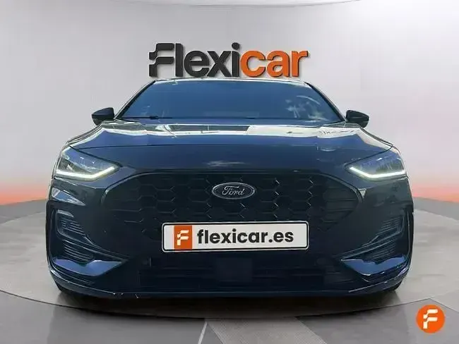 Usado Ford Focus ST-Line 155 CV (114 kW) 2023 Negro Berlina
