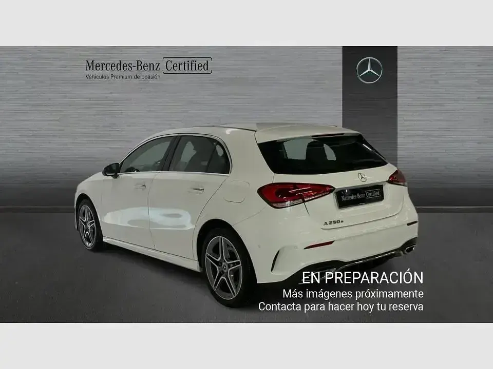 Usado Mercedes A250 218 CV (160 kW) 2022 Blanco Berlina