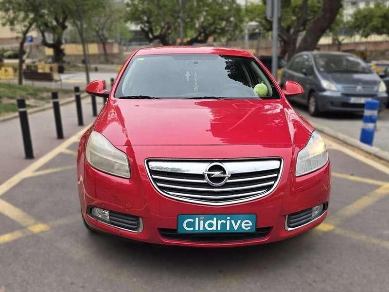 Usado Opel Insignia Business 131 CV (96 kW) 2013 Rojo Familiar