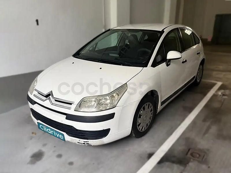 Usado Citroën C4 90 CV (66 kW) 2007 Blanco Berlina