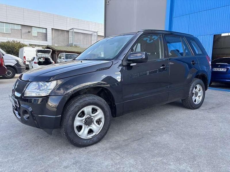 Usado Suzuki Grand Vitara 129 CV (94 kW) 2007 Negro SUV