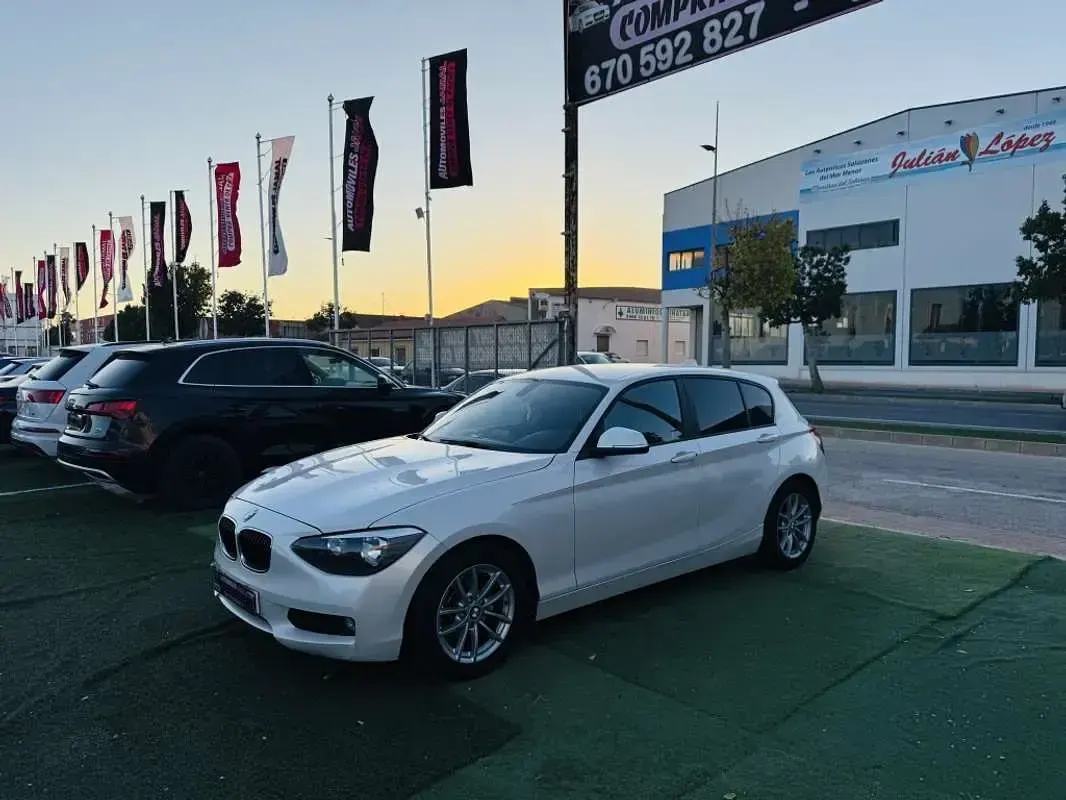 Usado BMW 116 Efficient Dynamics 116 CV (85 kW) 2012 Blanco Utilitario
