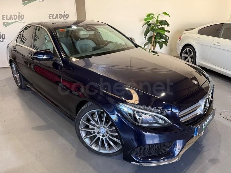 Usado Mercedes C220 AMG line 170 CV (125 kW) 2017 Azul Berlina