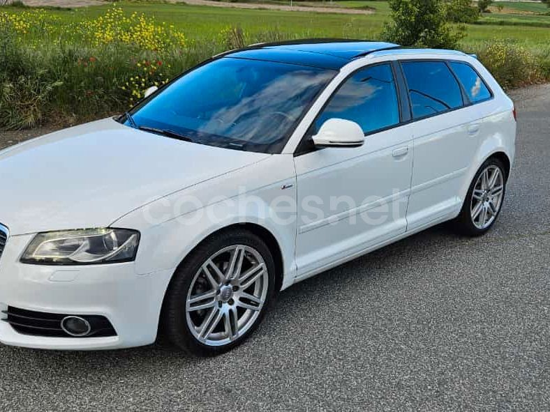 Blanco Usado 2008 Audi A3 Sportback Attraction Berlina | 9900 € (Caro) - Imagen 1/4
