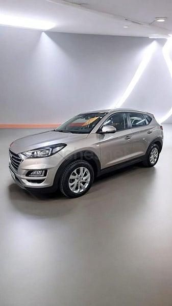 Usado Hyundai Tucson N Line 136 CV (100 kW) 2020 Gris / plata SUV