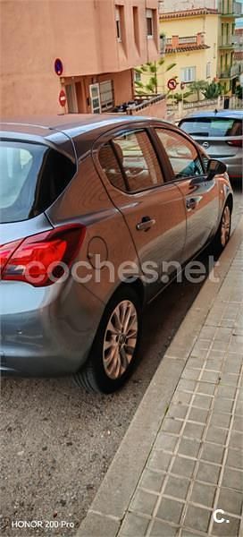Usado Opel Corsa Selective 90 CV (66 kW) 2019 Gris / plata Utilitario