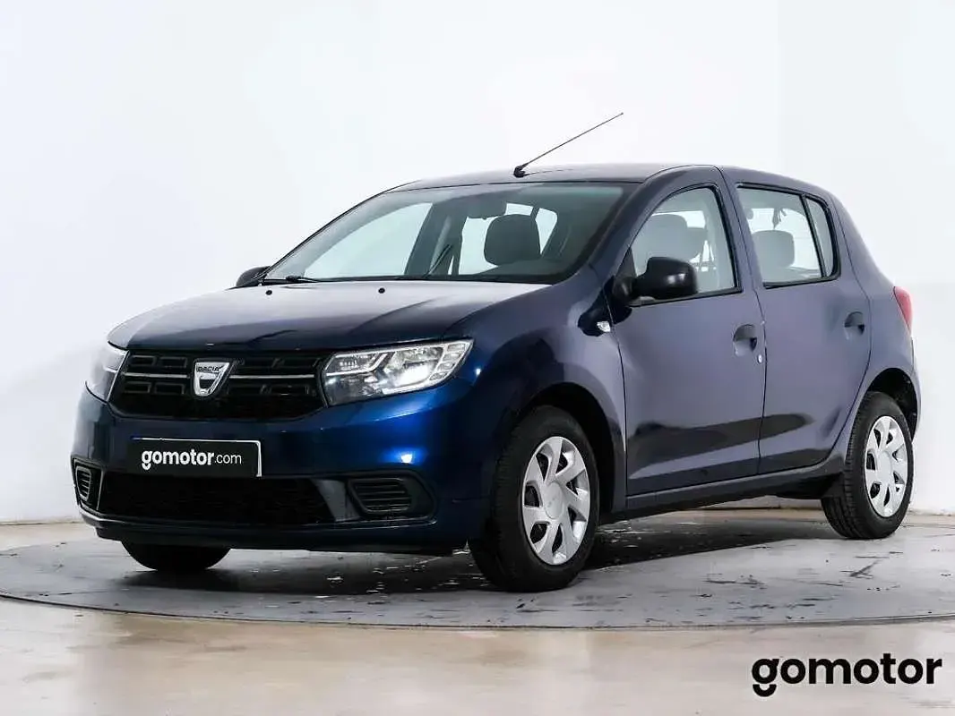 Usado Dacia Sandero Ambiance 75 CV (55 kW) 2017 Azul Berlina