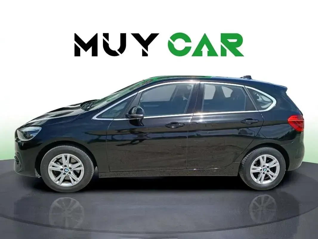 Usado BMW 218 Active Tourer 150 CV (110 kW) 2019 Blanco Monovolumen