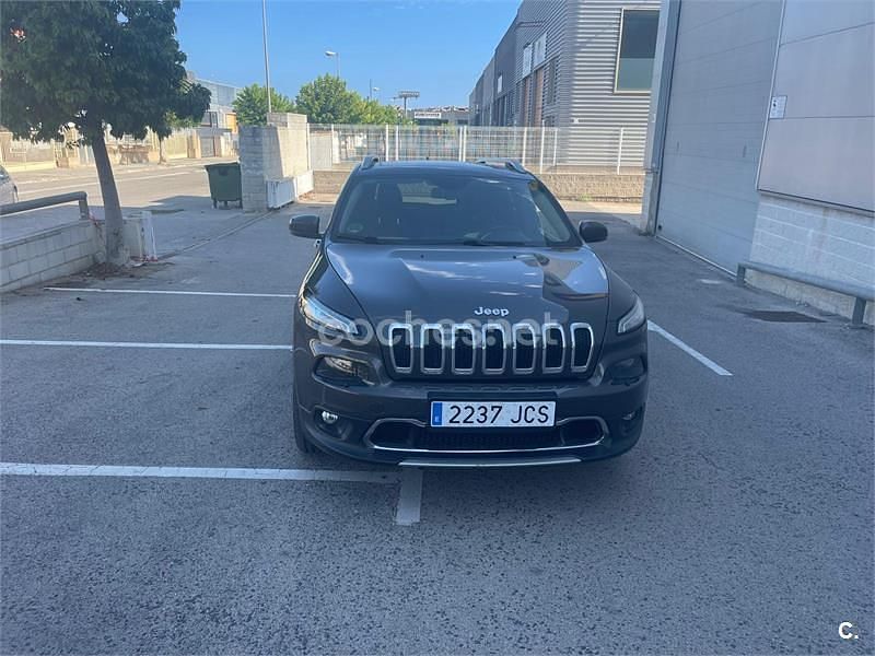 Usado Jeep Cherokee Limited 170 CV (125 kW) 2015 Gris / plata SUV