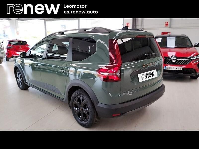 Begagnad Dacia Jogger Extreme 140 HK (102 kW) 2025 Grön Minibuss