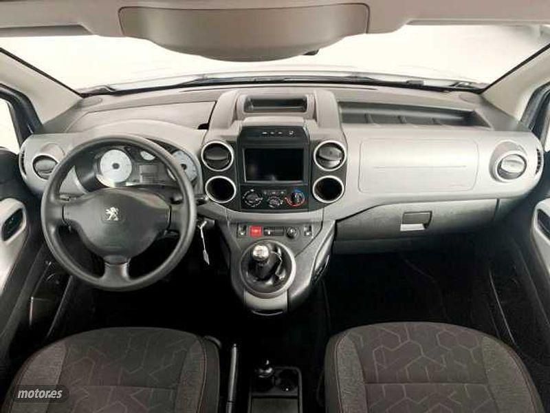 Usado Peugeot Partner 100 CV (73 kW) 2017 Blanco Monovolumen