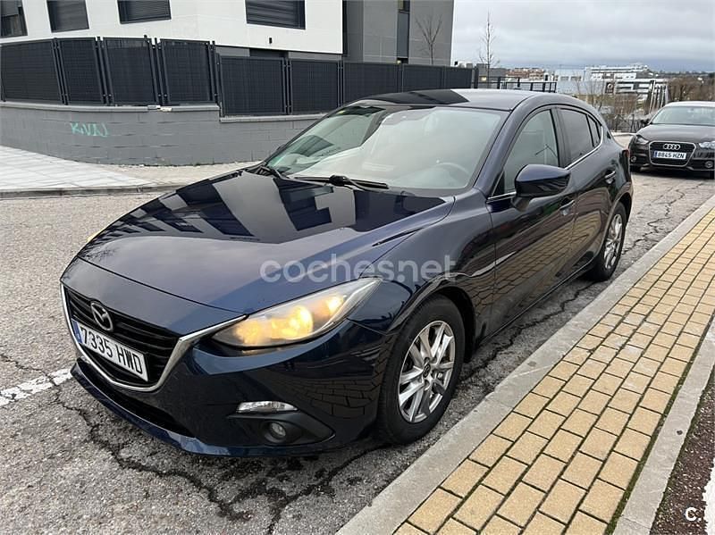 Usado Mazda 3 Style 120 CV (88 kW) 2014 Azul Berlina