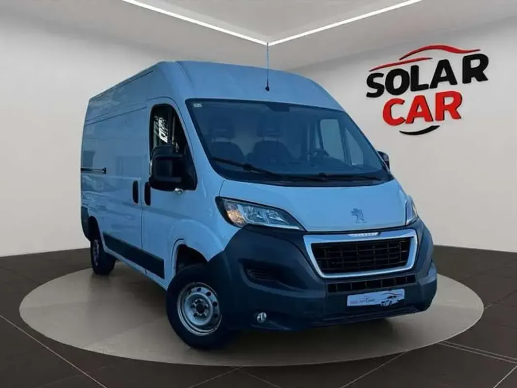 Usado Peugeot Boxer 131 CV (96 kW) 2017 Blanco Van