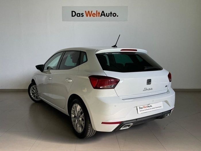 Blanco Usado 2024 Seat Ibiza FR Berlina | 18.400 € (Precio justo) - Imagen 1/4