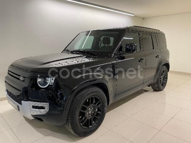 Negro Usado 2023 Land Rover Defender S SUV | 74.995 € (Buen precio) - Imagen 1/4