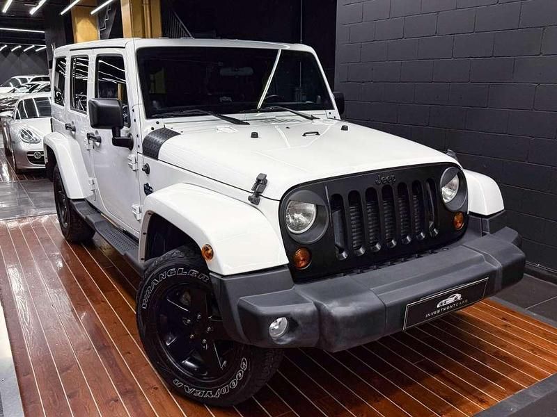 Blanco Usado 2012 Jeep Wrangler Unlimited SUV | 32.900 € (Un poco caro) - Imagen 1/4