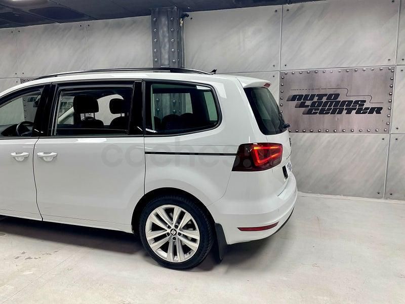 Usado Seat Alhambra Reference 150 CV (110 kW) 2017 Blanco Monovolumen