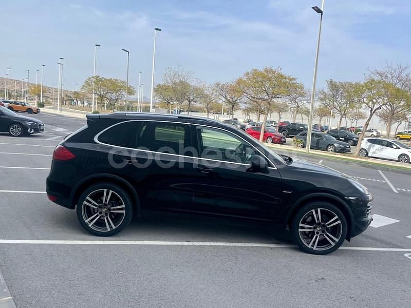 Usado Porsche Cayenne 245 CV (180 kW) 2012 Negro SUV