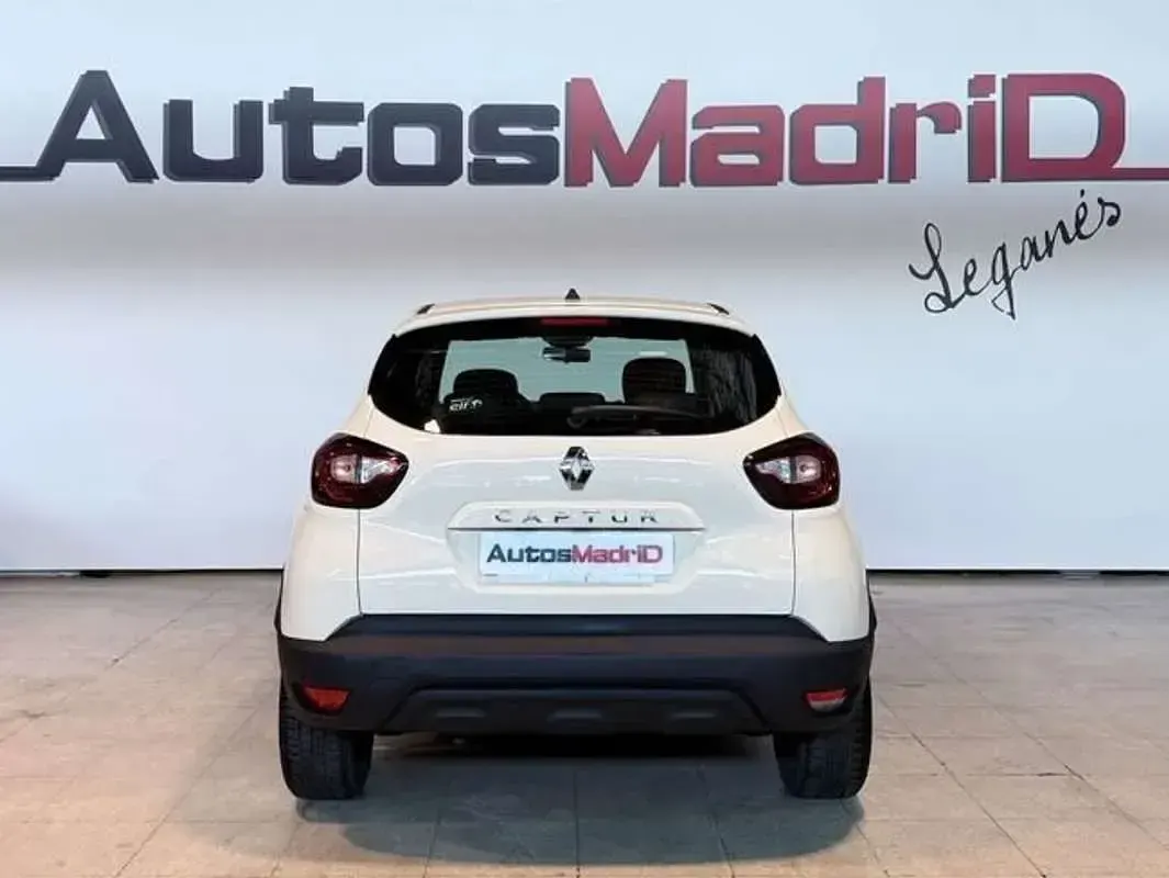Usado Renault Captur Life 91 CV (66 kW) 2018 Blanco SUV