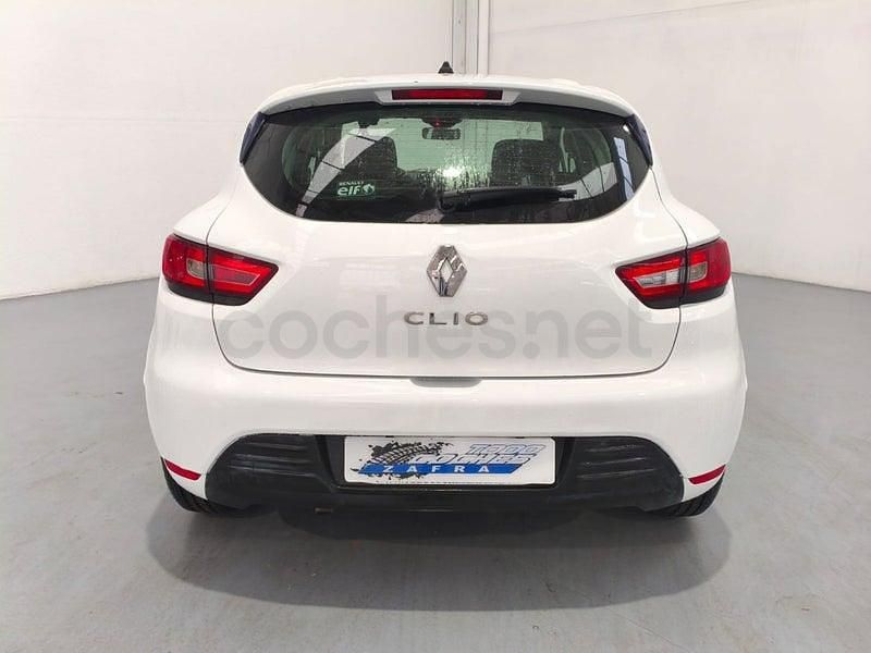 Usado Renault Clio IV LIMITED 75 CV (55 kW) 2018 Blanco Berlina