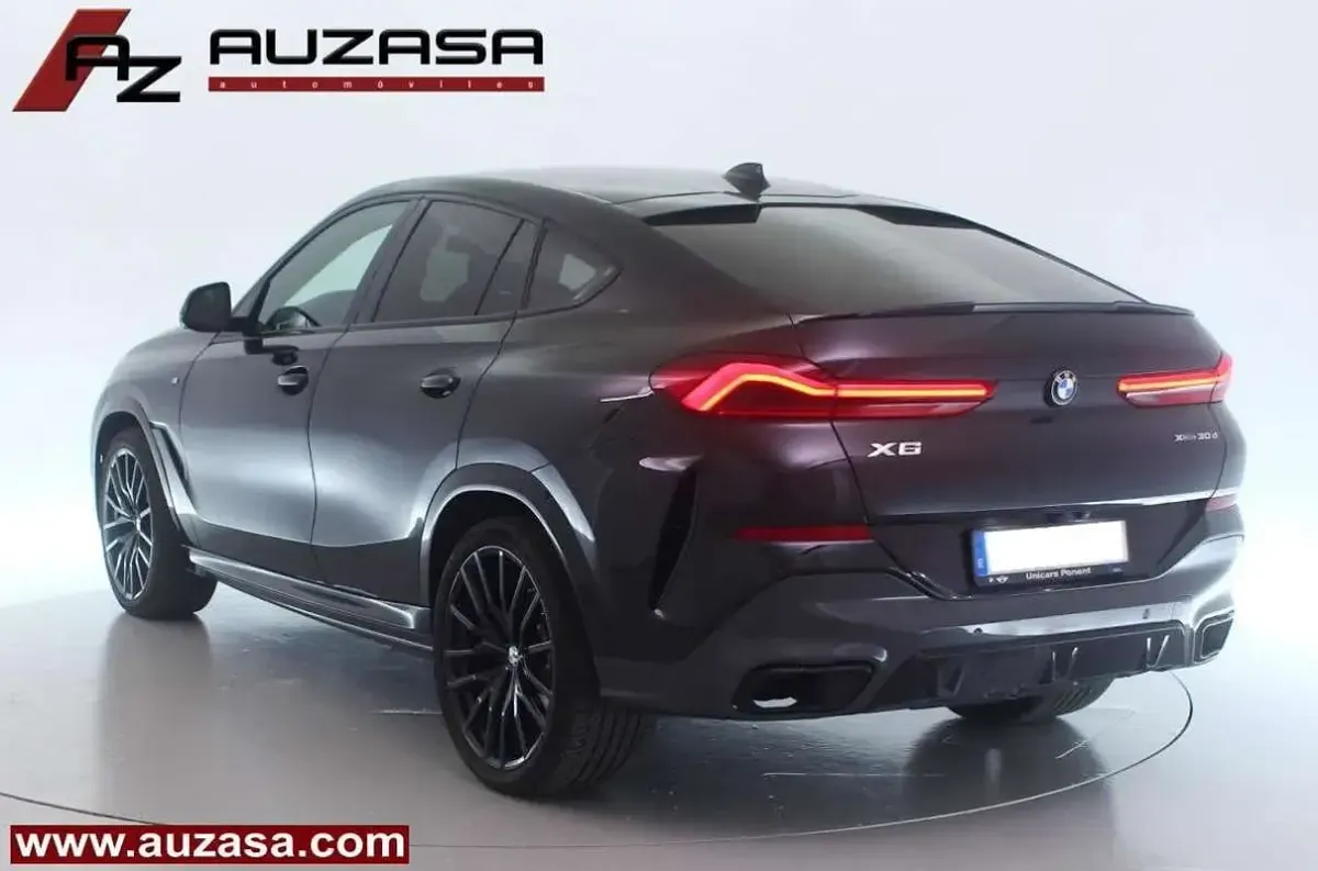 Usado BMW X6 Comfort Edition 286 CV (210 kW) 2022 Negro SUV