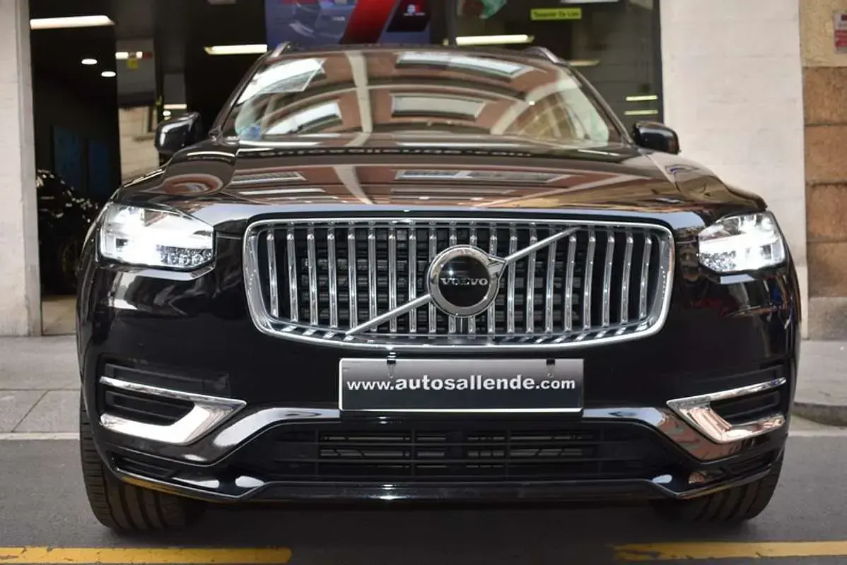Usado Volvo XC90 Plus 235 CV (172 kW) 2023 Negro SUV